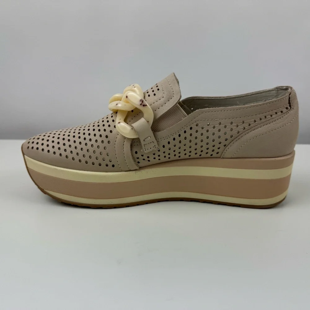 Dolce‎ Vita Jhenee Shoes Sneakers Sand Nubuck Women’s Size 8.5